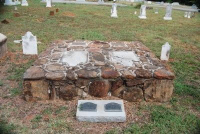 Simpson Burial Site - Headstone View image. Click for full size.