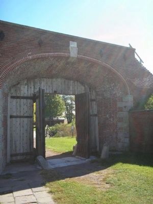 Main Gate at Fort Mifflin image. Click for full size.