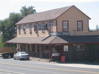 Old Corner Saloon image. Click for full size.