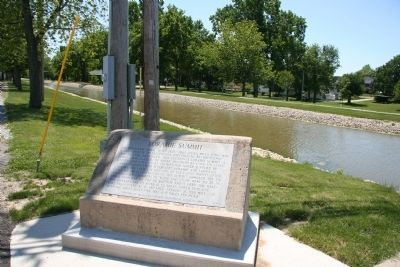 Loramie Summit Marker image, Touch for more information