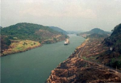 South Bound View of the Panama Canal at Gaillard Cut viewed from Contractor Hill image. Click for full size.