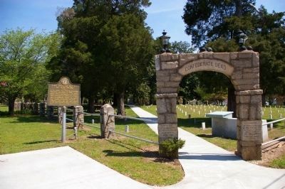 Two Days of Battle at Jonesboro Marker and Confederate Cemetery Entrance image, Touch for more information