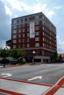 John C. Calhoun Hotel<br>402 North Main Street image. Click for full size.