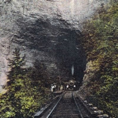 Small Passenger Platform at Natural Tunnel image. Click for full size.
