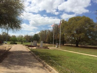 Selma War Memorials image. Click for full size.