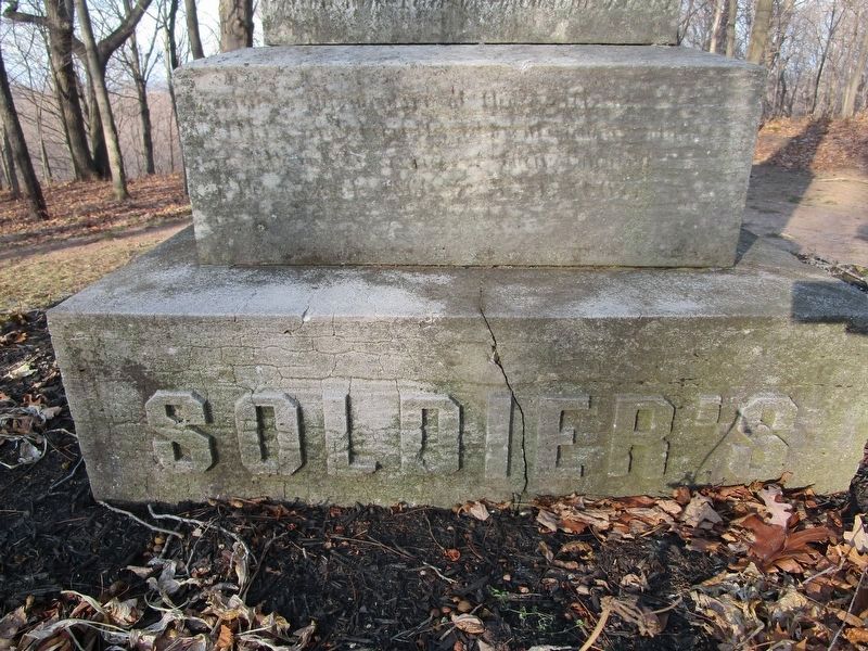 Soldier's Memorial Base image. Click for full size.