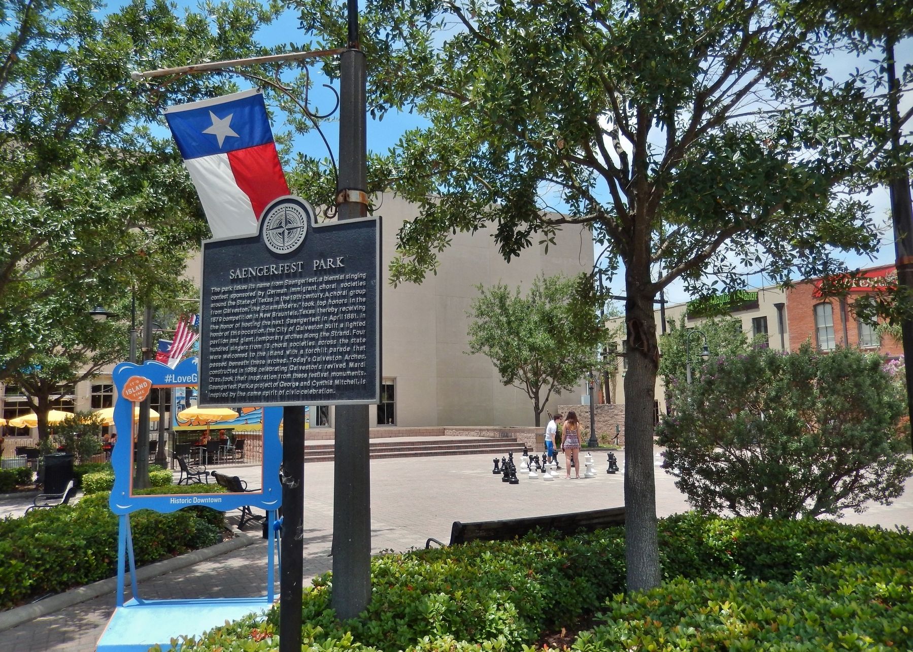 Saengerfest Park Marker (<i>wide view</i>) image, Touch for more information