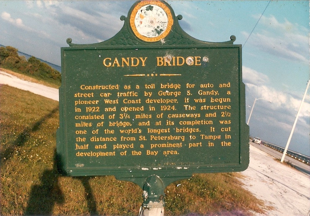Photo Gandy Bridge Marker