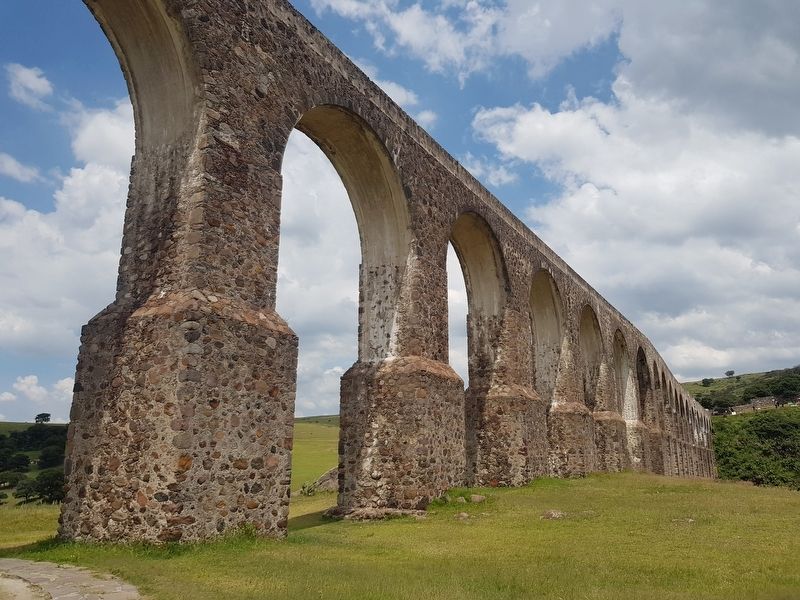 The Aqueduct of the Arches Historical Marker
