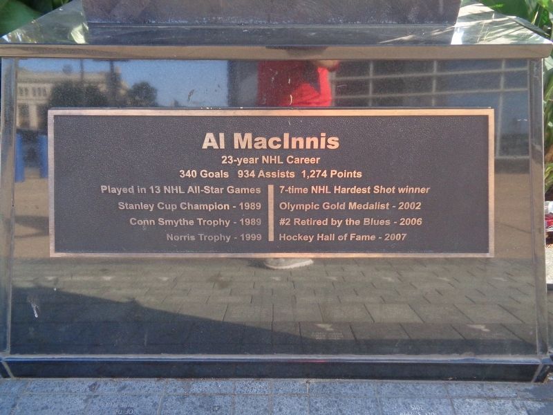 Al MacInnis – St Louis Sports Hall of Fame
