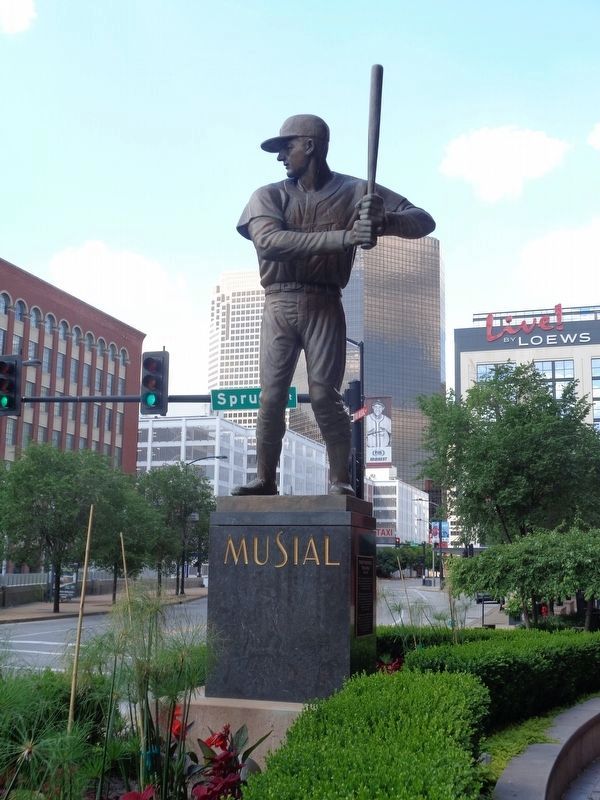 2013 Stan Musial Replica Statue