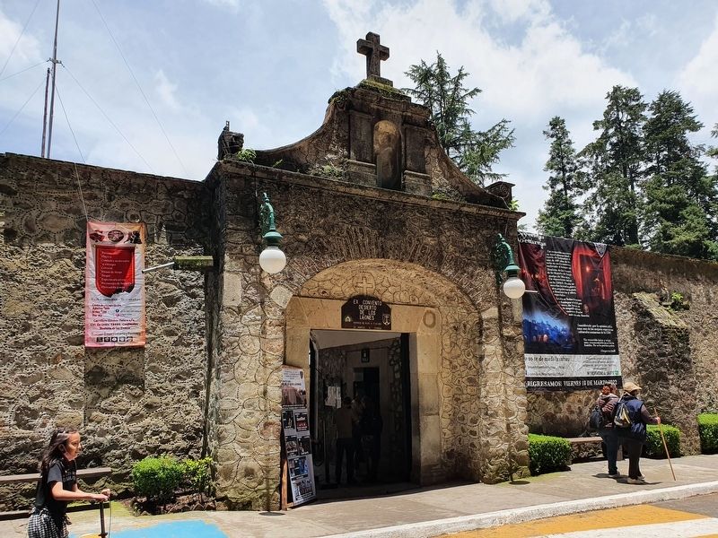 Ex Convent Desierto de los Leones Entrance image. Click for full size.