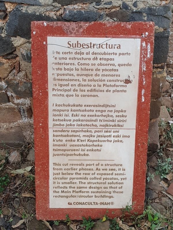 Las Yácatas Historical Marker