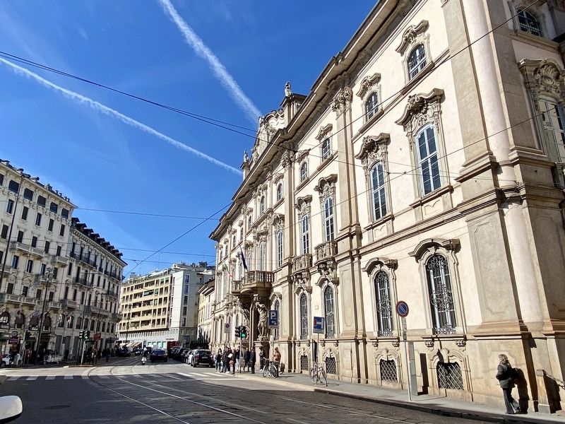 Palazzo Litta image. Click for full size.