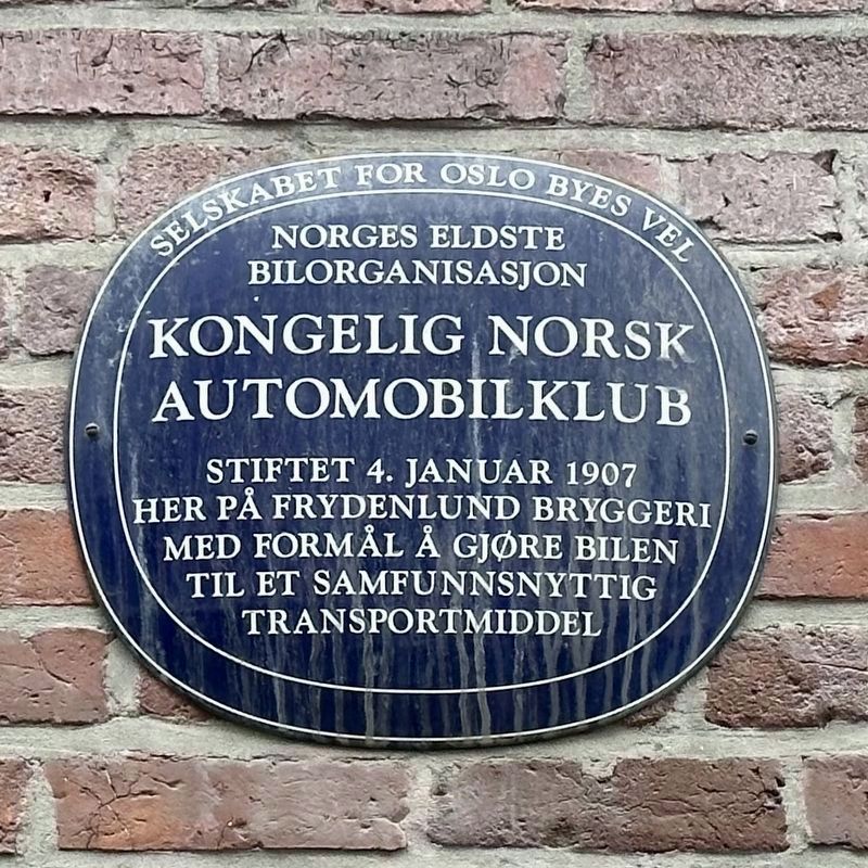 Kongelig Norsk Automobilklub / Royal Norwegian Automobile Club Marker image. Click for full size.