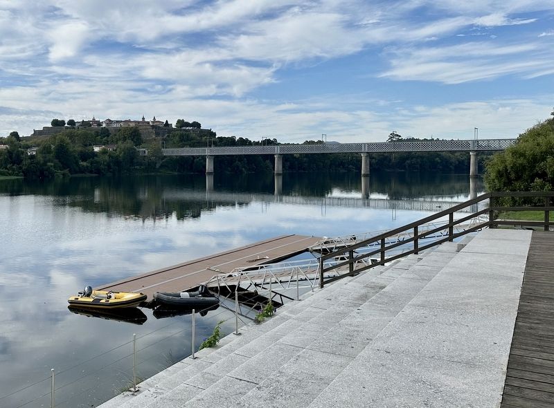 View of bridge from the Tui embarcadero in Spain, with Valena, Portugal visible image. Click for full size.