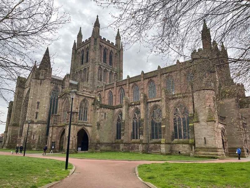 Hereford Cathedral image. Click for full size.