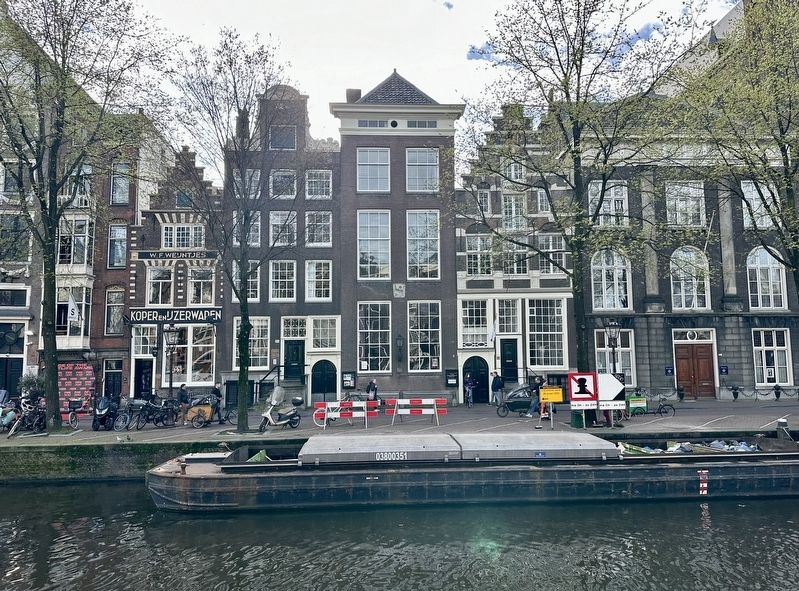 Singelkerk, as seen from across the canal (the <i>Singel</i>) image. Click for full size.