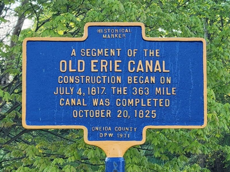 A Segment of the old Erie Canal Marker image. Click for full size.