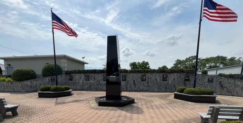 Norridge Veterans Memorial image. Click for full size.