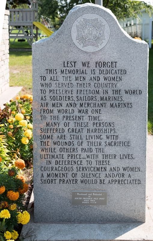 Lest We Forget Monument image. Click for full size.