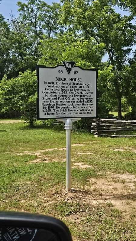 Brick House Marker image. Click for full size.