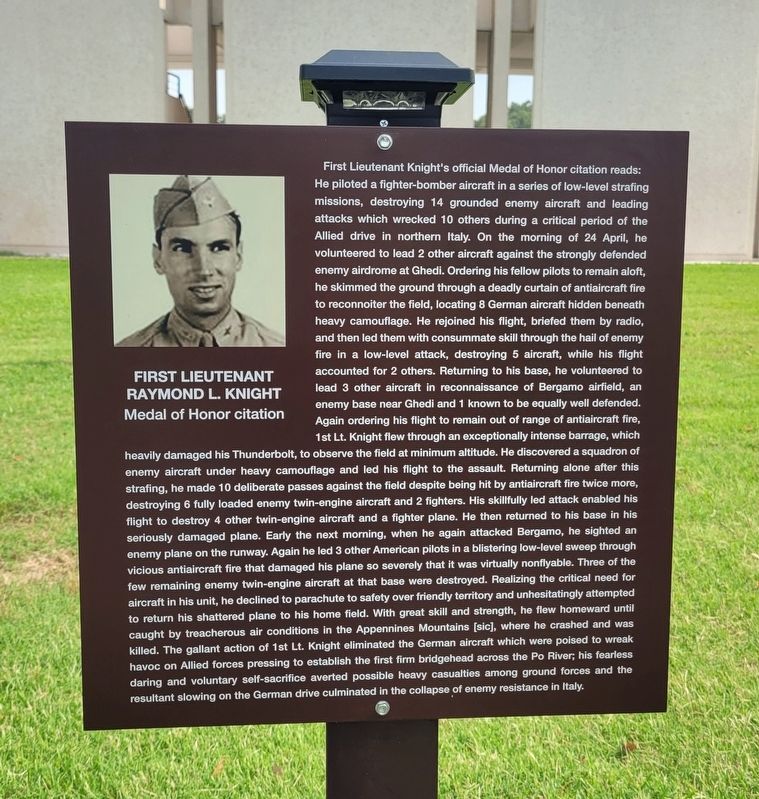 First Lieutenant Raymond L. Knight Marker image. Click for full size.