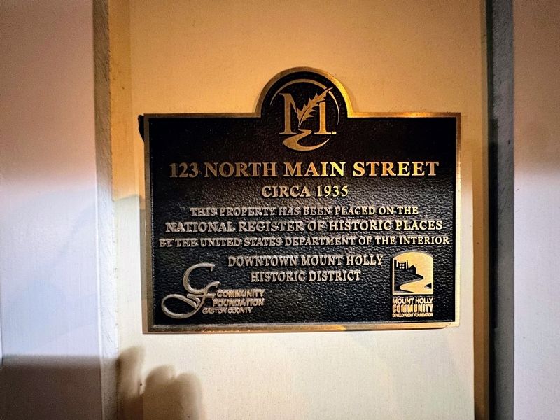 123 North Main Street Marker image. Click for full size.