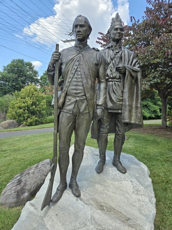 King Haigler and Thomas Spratt statue image. Click for full size.