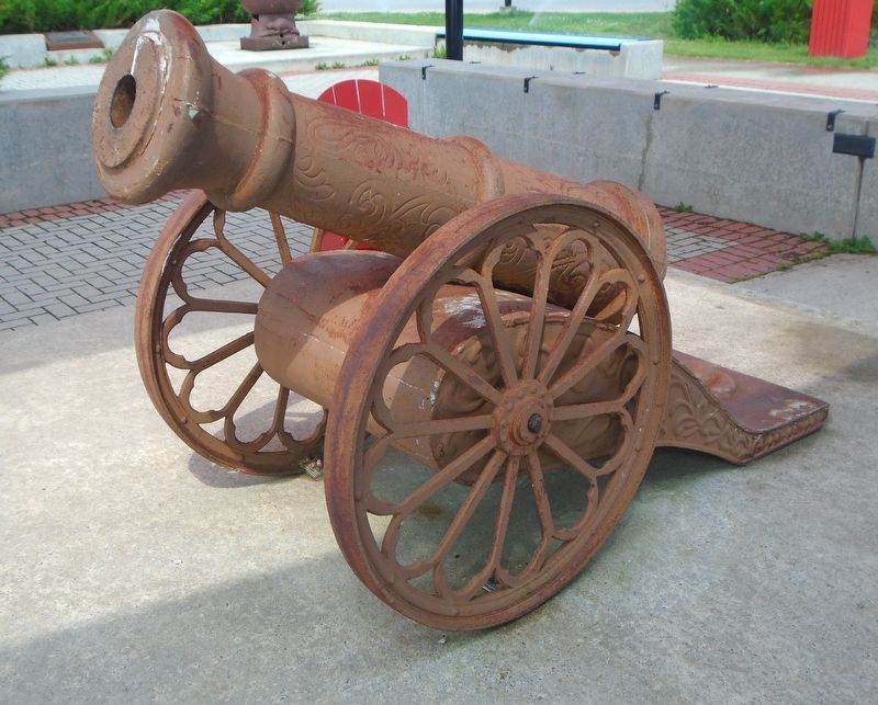 Cannon image. Click for full size.
