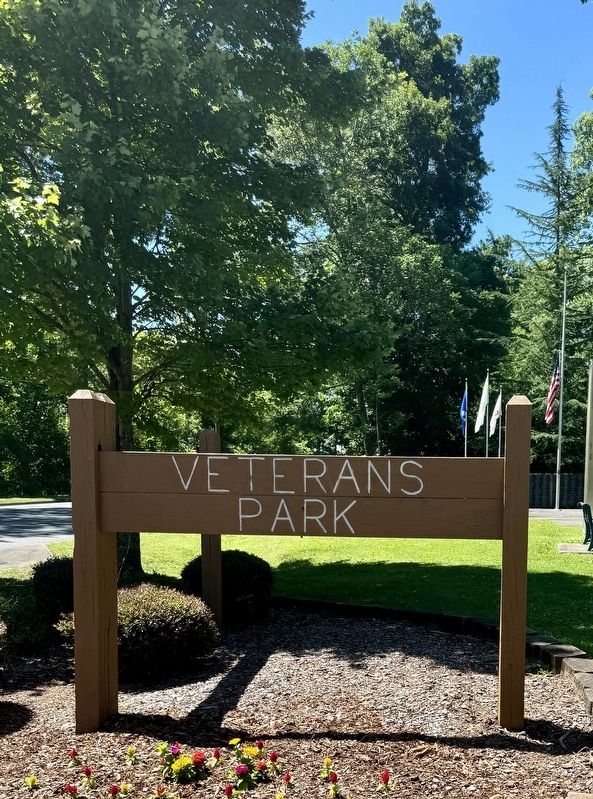 Dalton Veterans Park sign image. Click for full size.