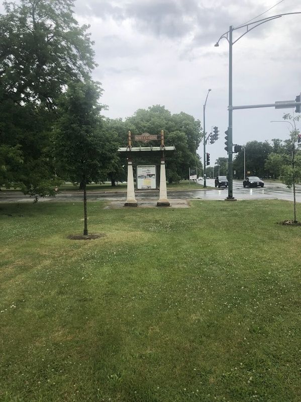 Humboldt Park Marker at the intersection of Augusta and Sacramento boulevards image. Click for full size.