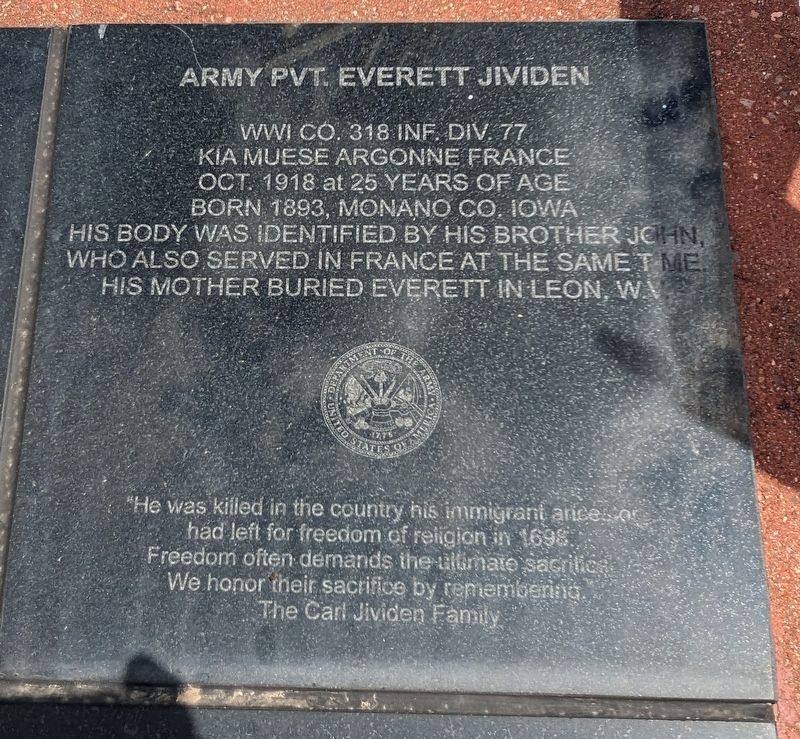Army Pvt. Everett Jividen Marker image. Click for full size.